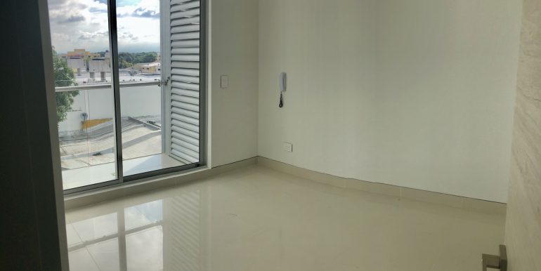 20181023_130744300_iOS