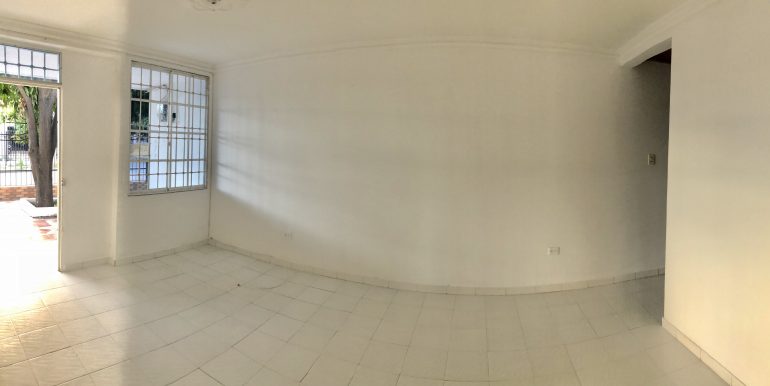 20181106_213652305_iOS