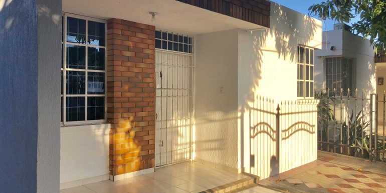 20181106_214211882_iOS